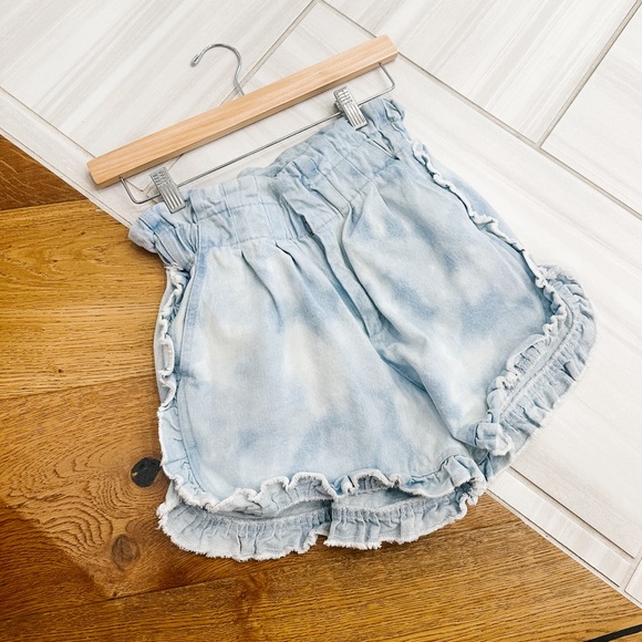 SEA | Daryl Bleached Denim Shorts - Picture 5 of 5